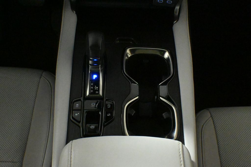 Thumbnail: 2023 Lexus RX - 24