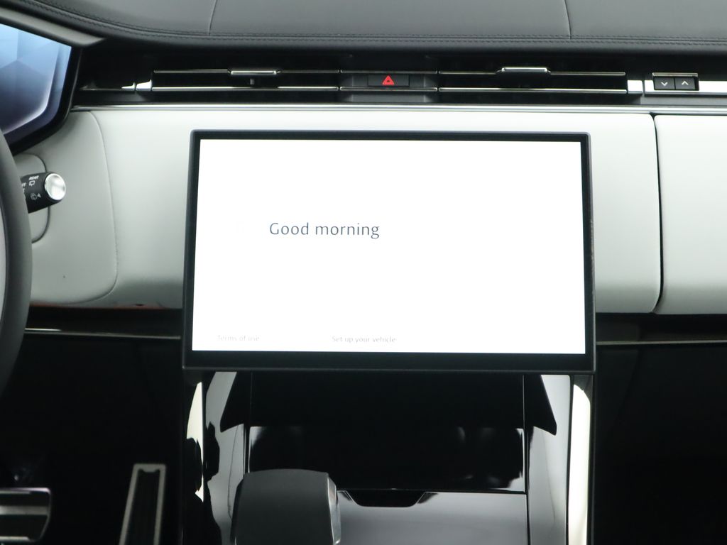 Thumbnail: 2025 Land Rover Range Rover Sport - 14