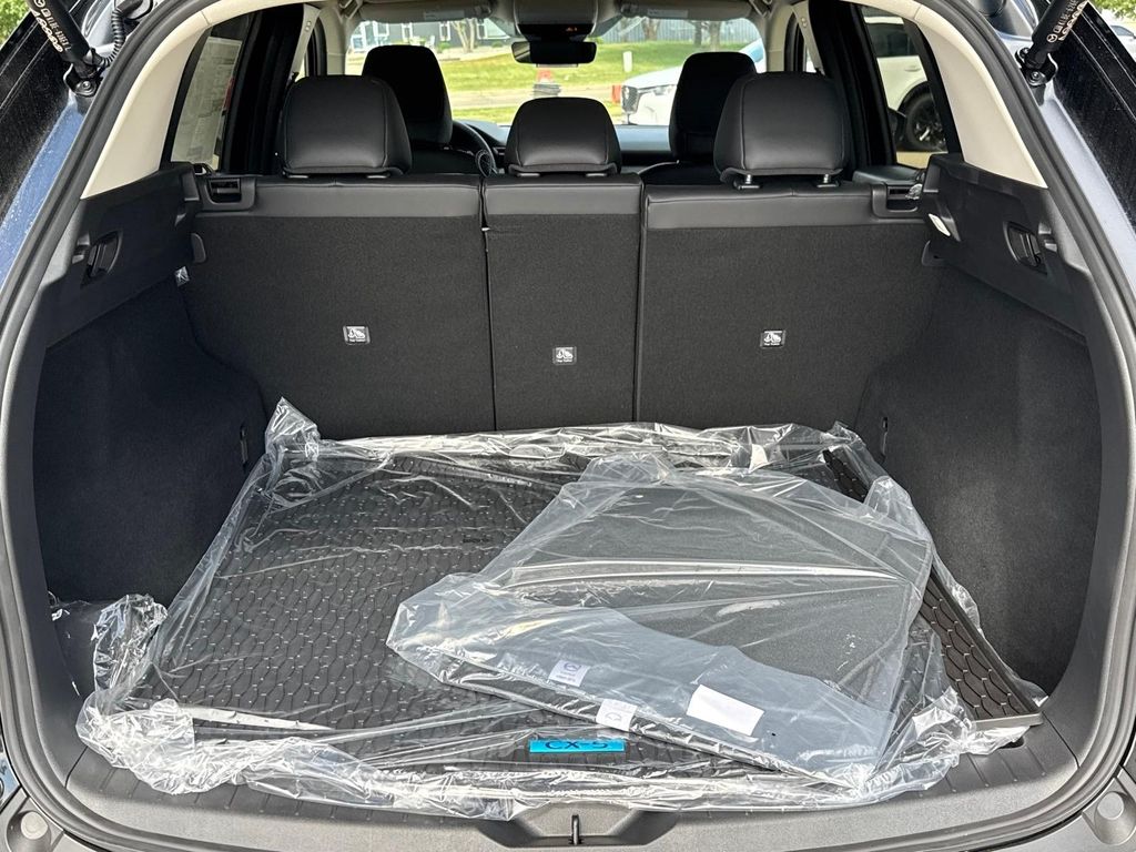 New 2026 Jet Black Mica Mazda 2.5 S Preferred image 6
