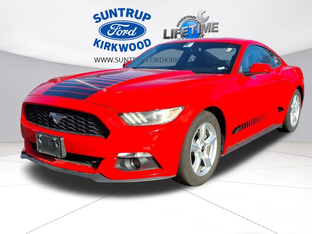 2015 Ford Mustang EcoBoost Coupe RWD