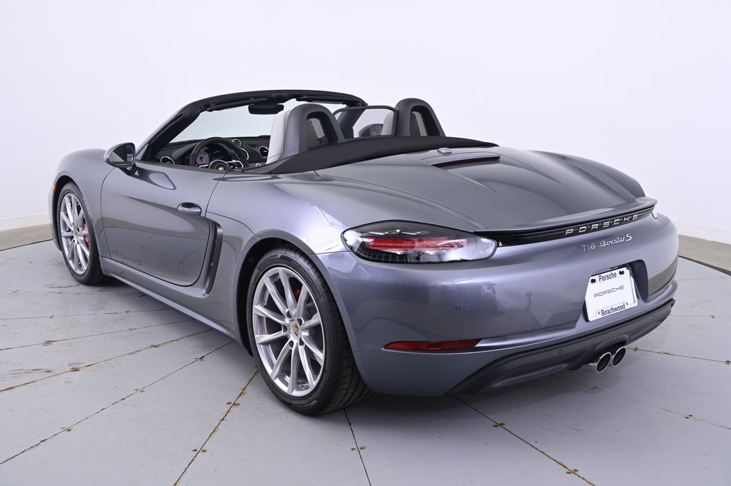 Thumbnail: 2025 Porsche 718 Boxster - 3