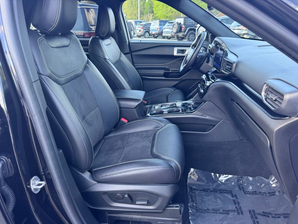 FordExplorer28