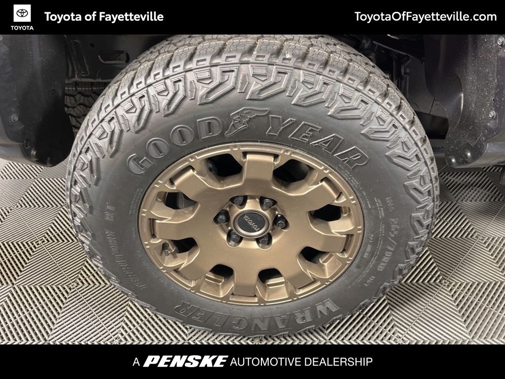 Thumbnail: 2025 Toyota Tacoma - 18