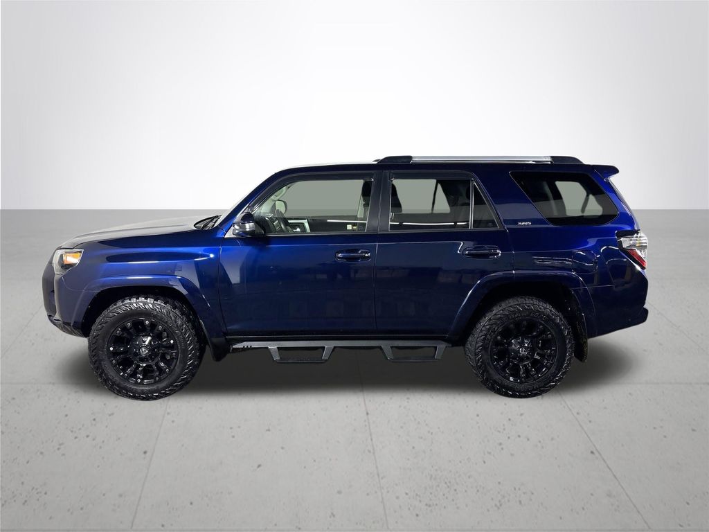 2020 Toyota 4Runner SR5