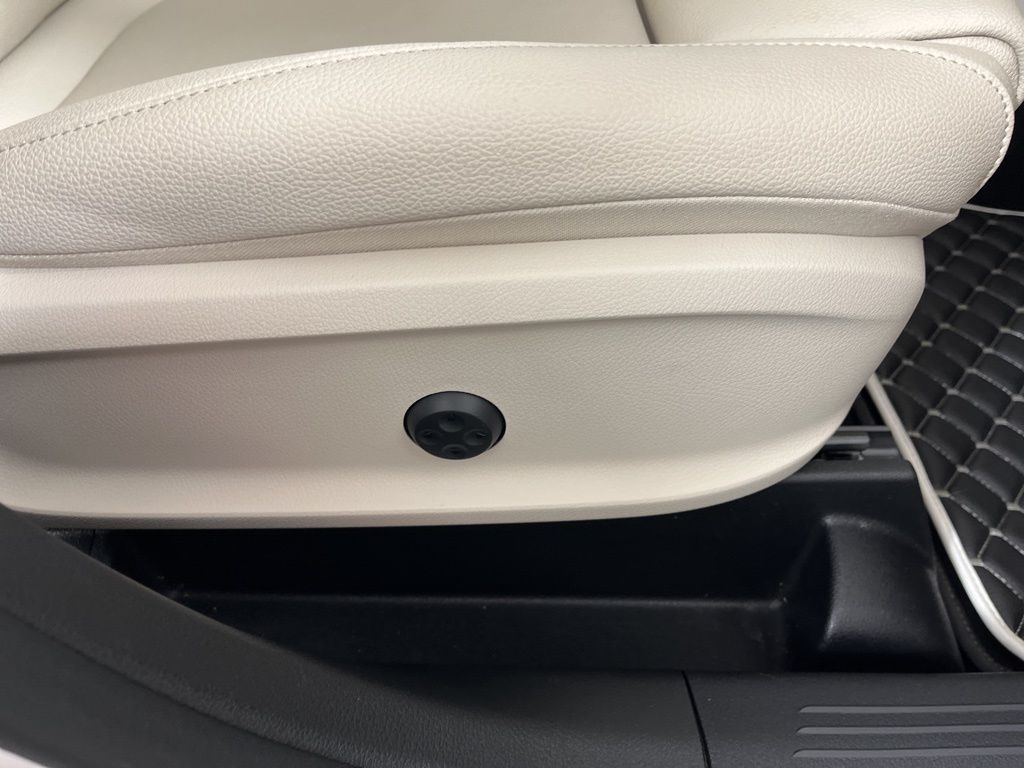 Thumbnail: 2024 Mercedes-Benz GLA - 7