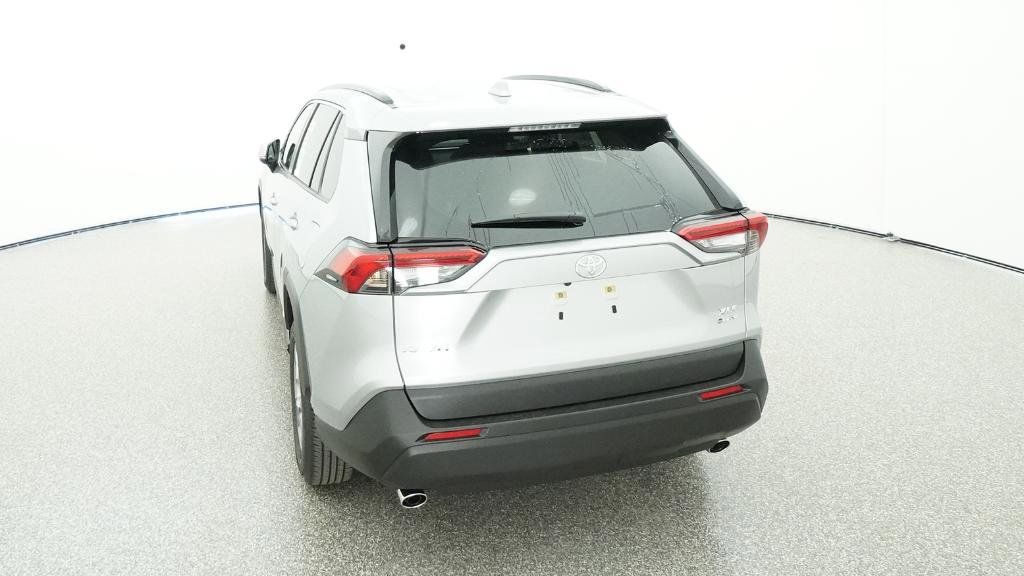 Thumbnail: 2025 Toyota RAV4 - 2