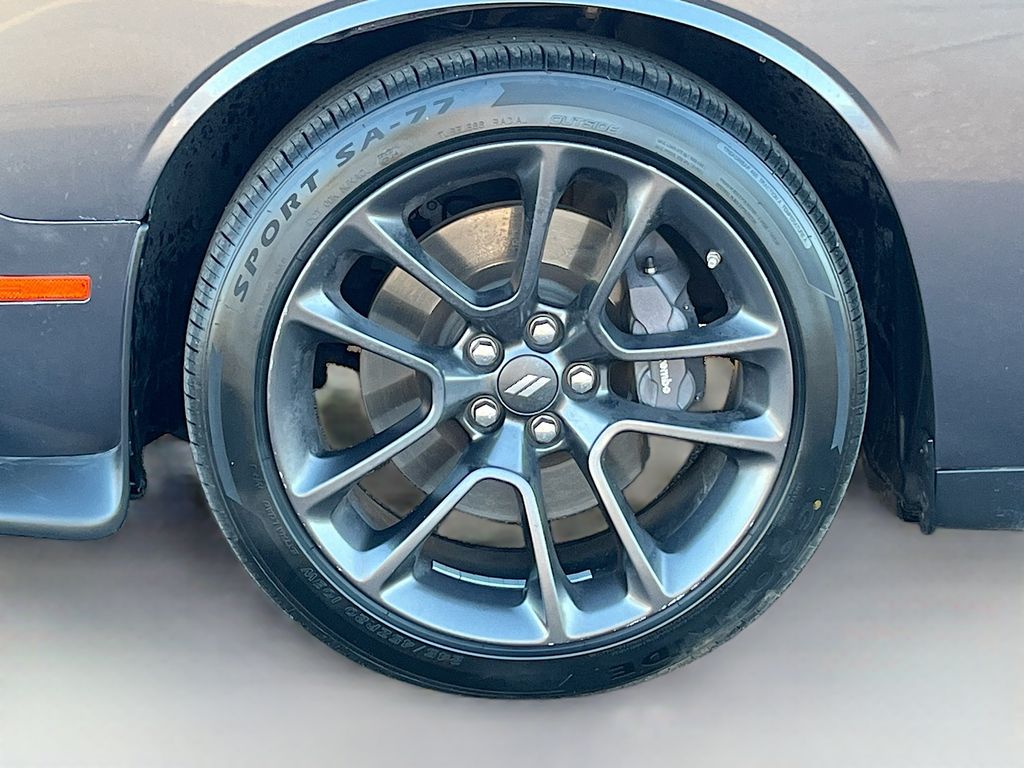 Used 2022 Gray Dodge R/T Scat Pack image 32
