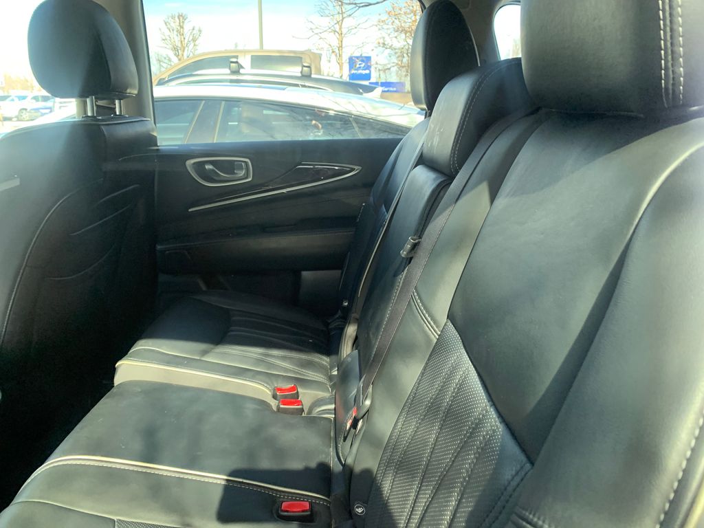 Thumbnail: 2019 INFINITI QX60 - 6