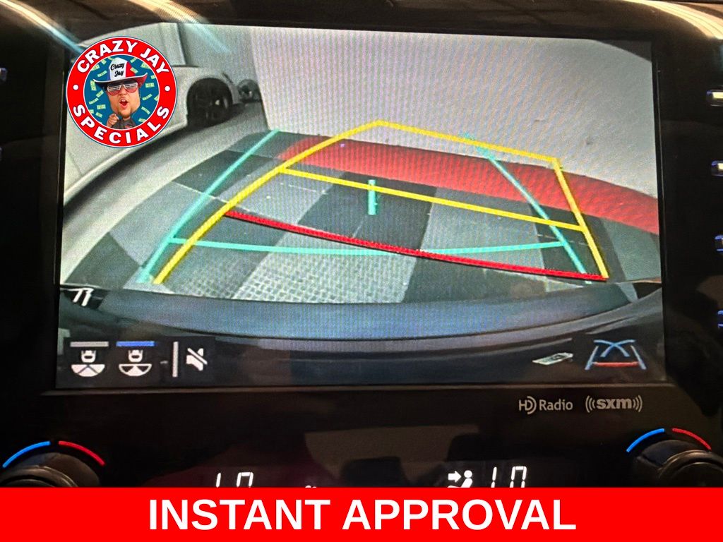 Used 2018 Toyota Camry Hybrid Sedan