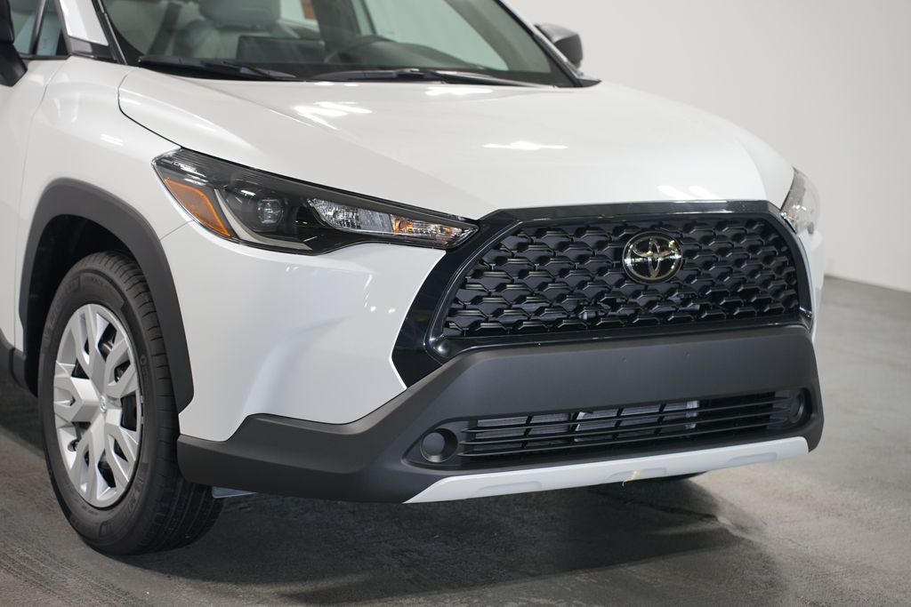 Thumbnail: 2025 Toyota Corolla Cross - 4
