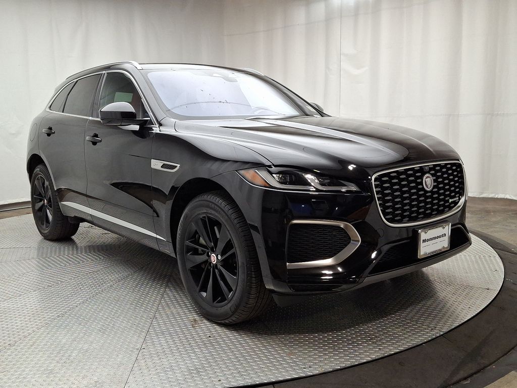 2021 Jaguar F-Pace R-Dynamic S 3