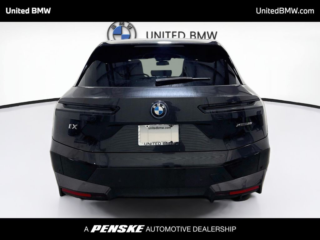 Thumbnail: 2024 BMW iX - 6