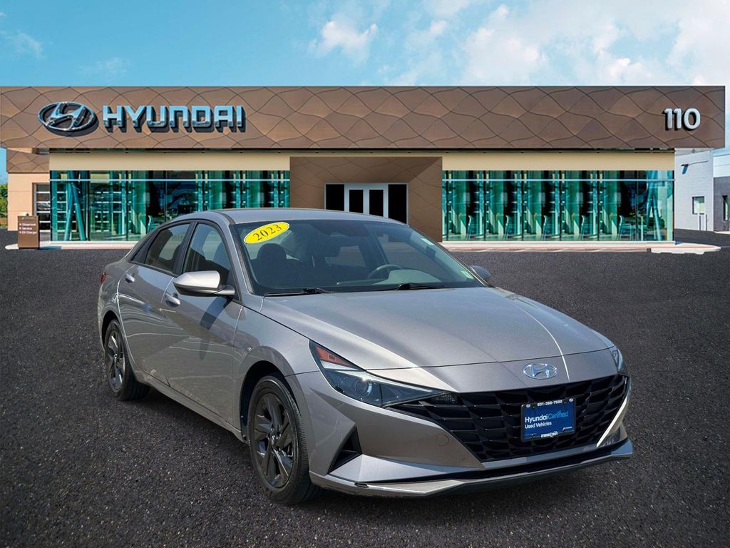 Fluid Metal 2023 Hyundai Elantra SEL FWD Sedan Front-Wheel Drive Continuously Variable Transmission