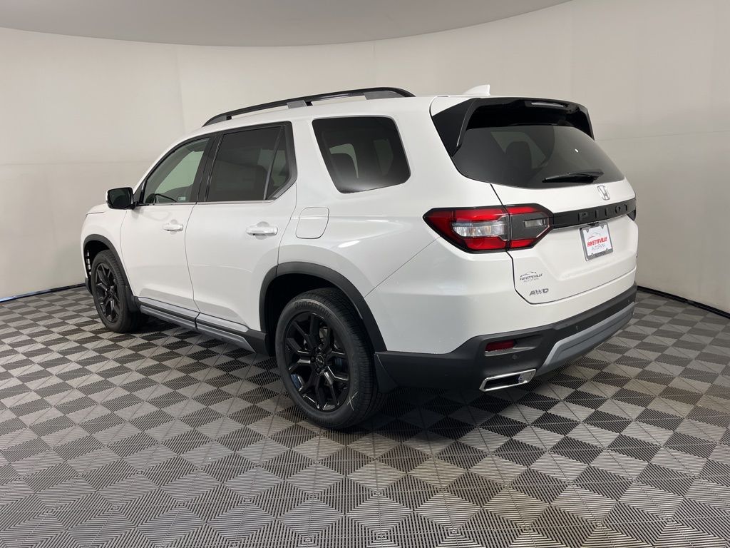 Thumbnail: 2025 Honda Pilot - 3