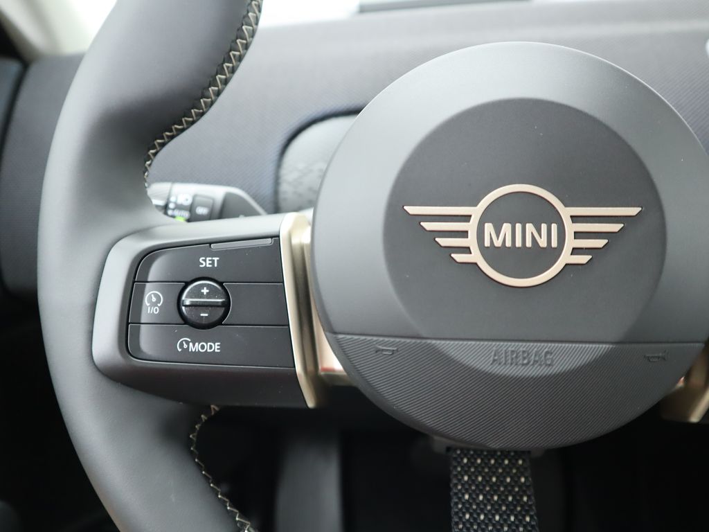 Thumbnail: 2025 MINI Cooper Countryman - 12