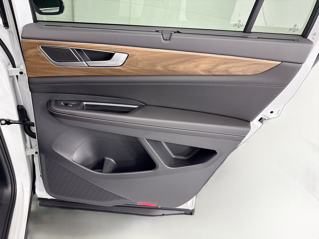 Thumbnail: 2026 Volkswagen Atlas - 26