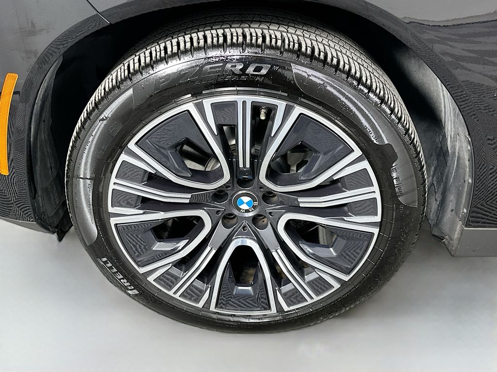 Thumbnail: 2025 BMW X3 - 31