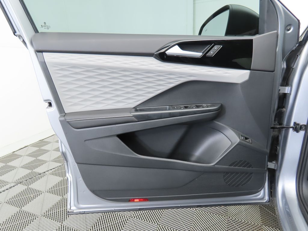 Thumbnail: 2024 Volkswagen Taos - 22