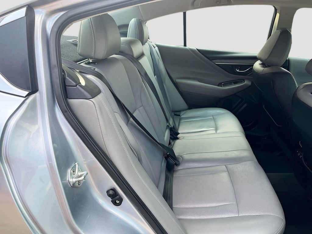 Used 2022 Silver Subaru Limited image 29
