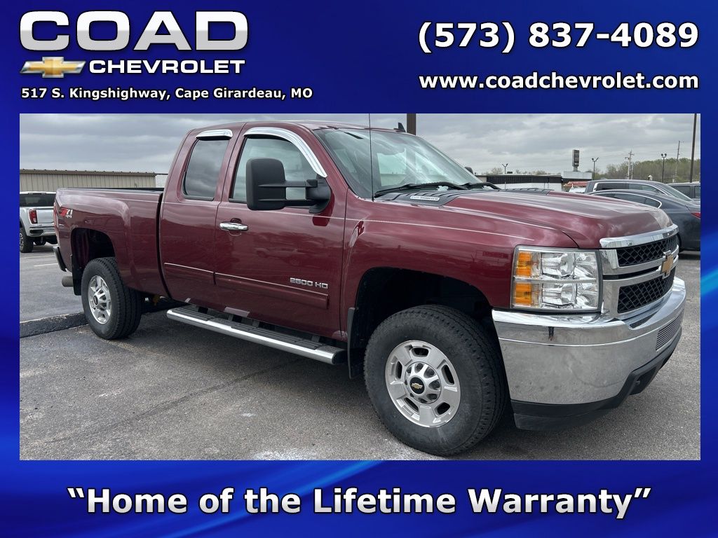 Red (Deep Ruby Metallic) 2013 Chevrolet Silverado 2500HD LT Extended Cab 4WD Pickup Truck Four-Wheel Drive 6-Speed Automatic