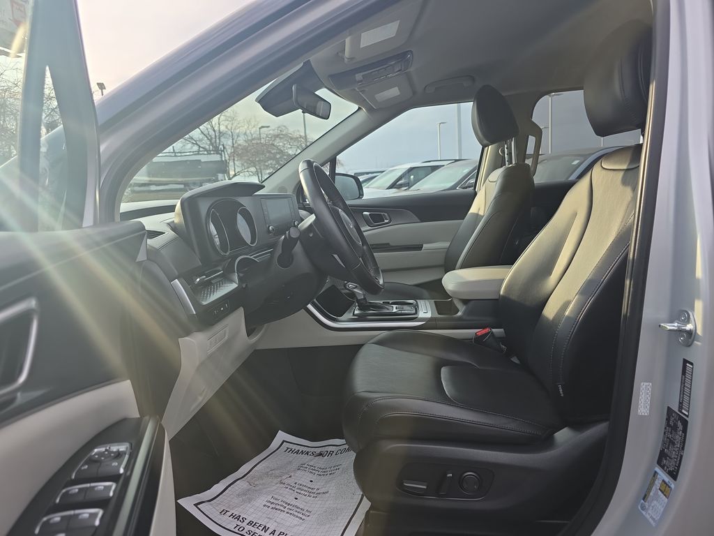 Certified Used 2023 Gray Kia LX image 15