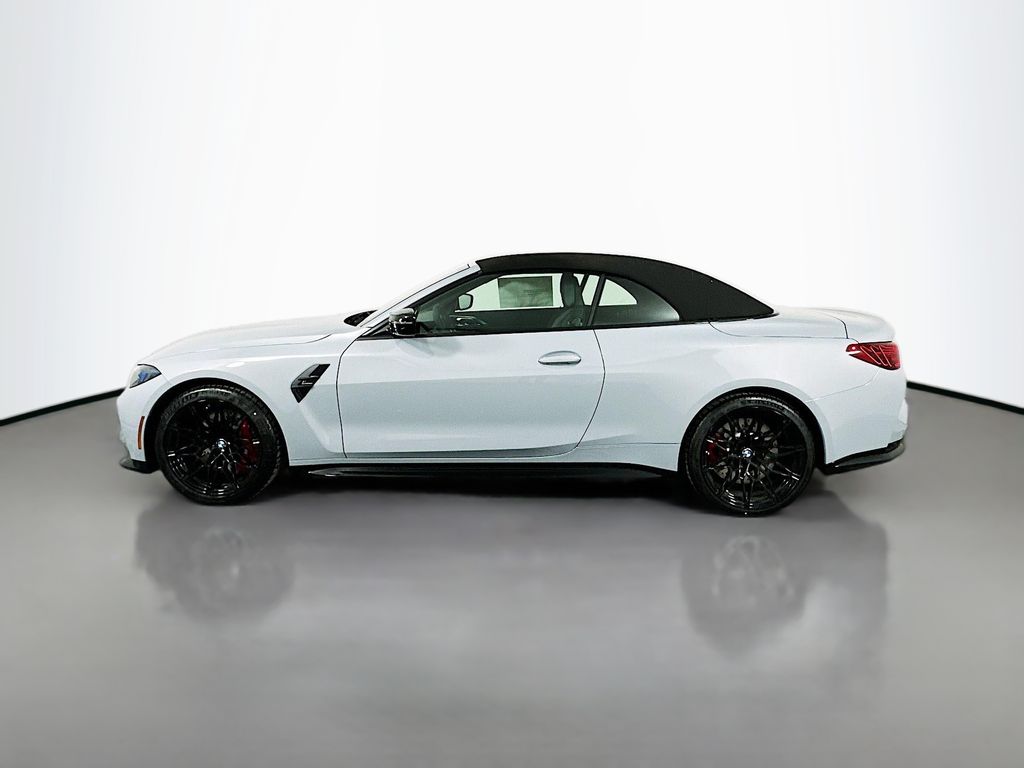 2025 BMW M4 Competition 8