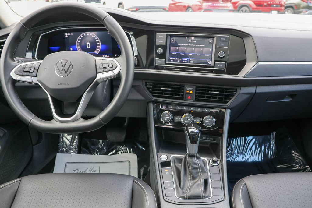 2023 Volkswagen Jetta 1.5T SE 29