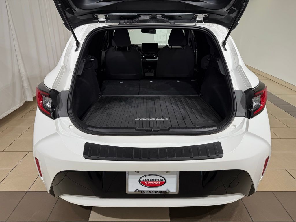 Thumbnail: 2025 Toyota Corolla - 12