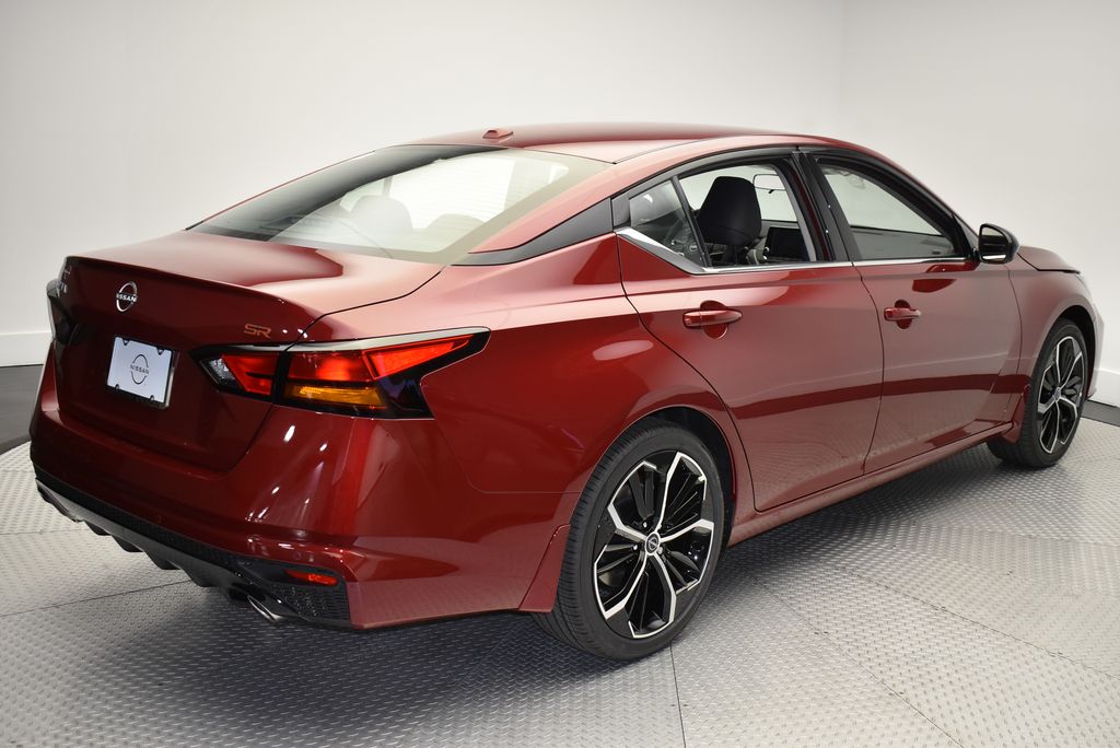 Thumbnail: 2025 Nissan Altima - 5