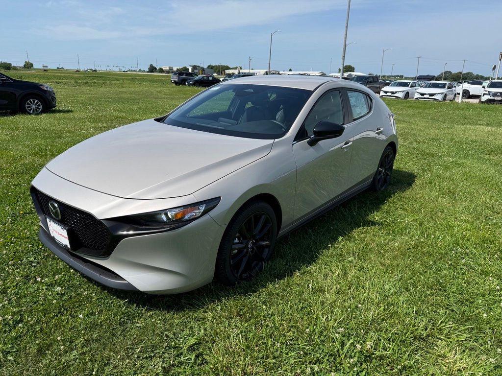 Gray (Platinum Quartz Metallic) 2026 Mazda MAZDA3 Hatchback Front-Wheel Drive 6-Speed Automatic