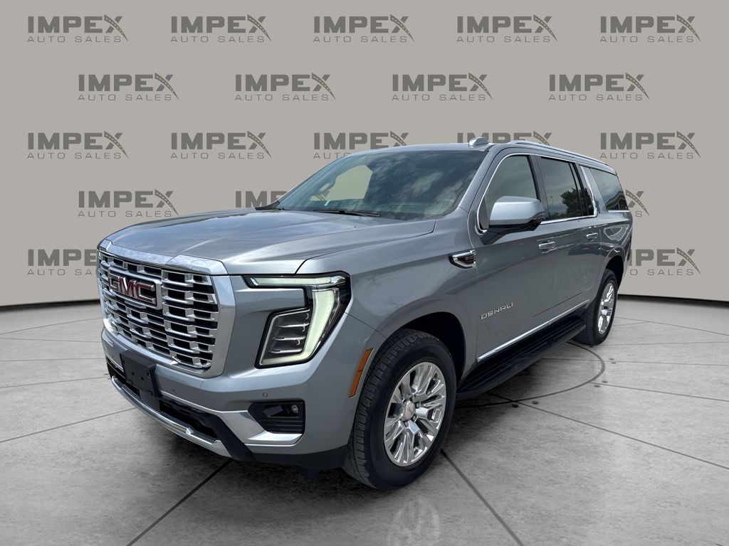 2025 GMC Yukon Denali AWD's photo