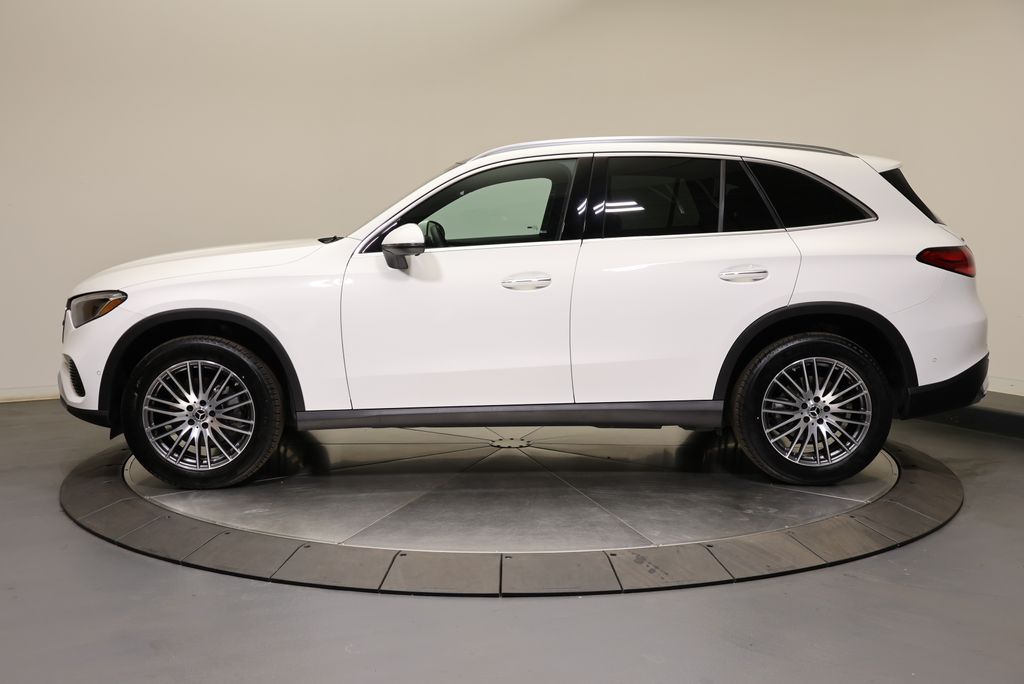Thumbnail: 2026 Mercedes-Benz GLC - 4