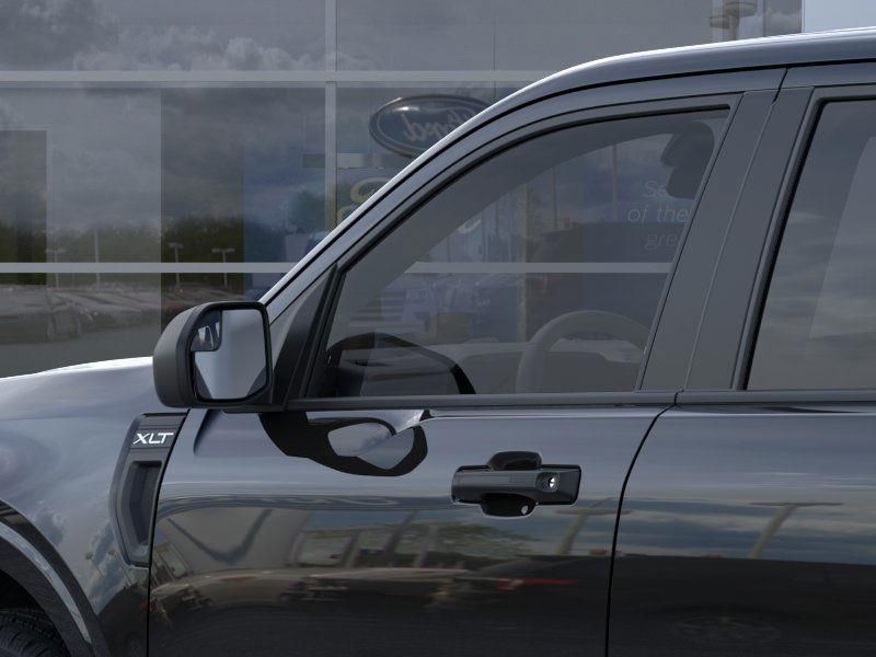 New 2026 Ford Maverick XLT 4D Crew Cab