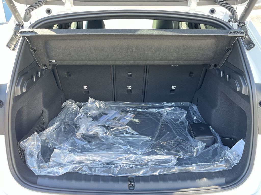 Thumbnail: 2026 BMW X1 - 24