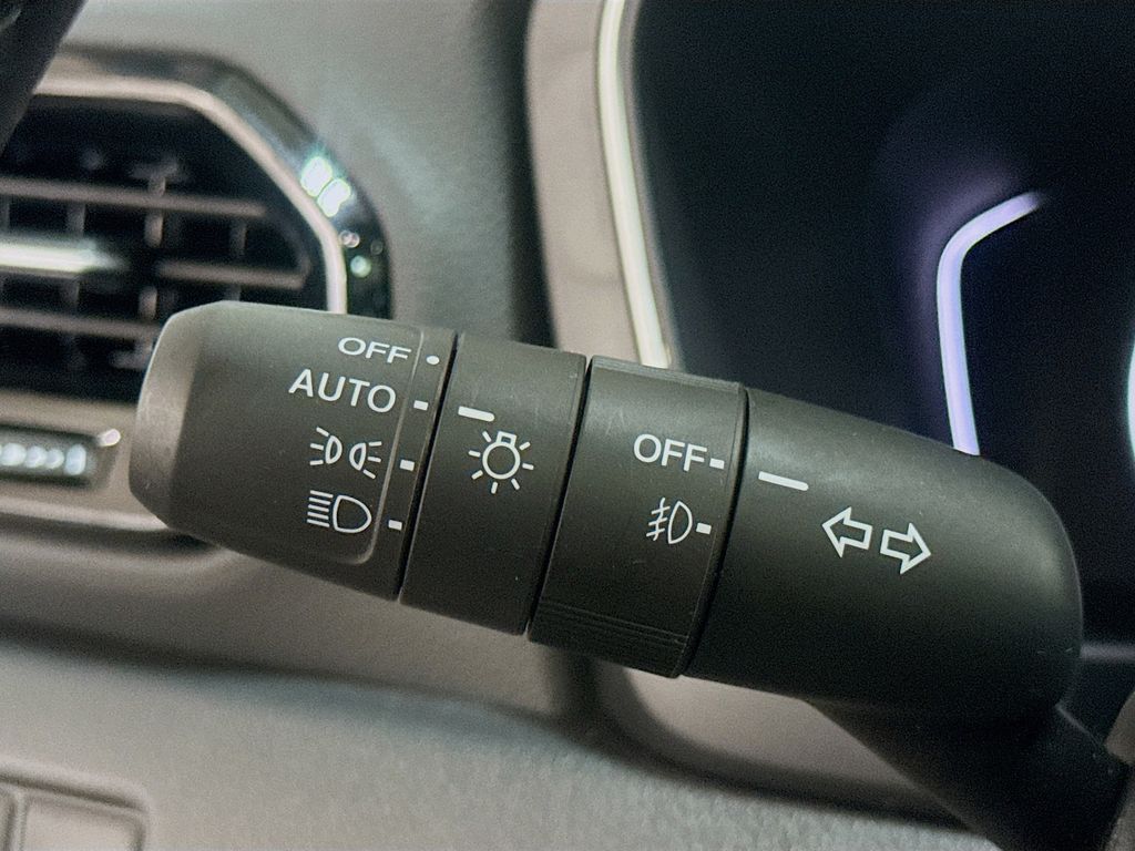 Used Car 2025 Honda Pilot  Touring For Sale In Austin, Texas