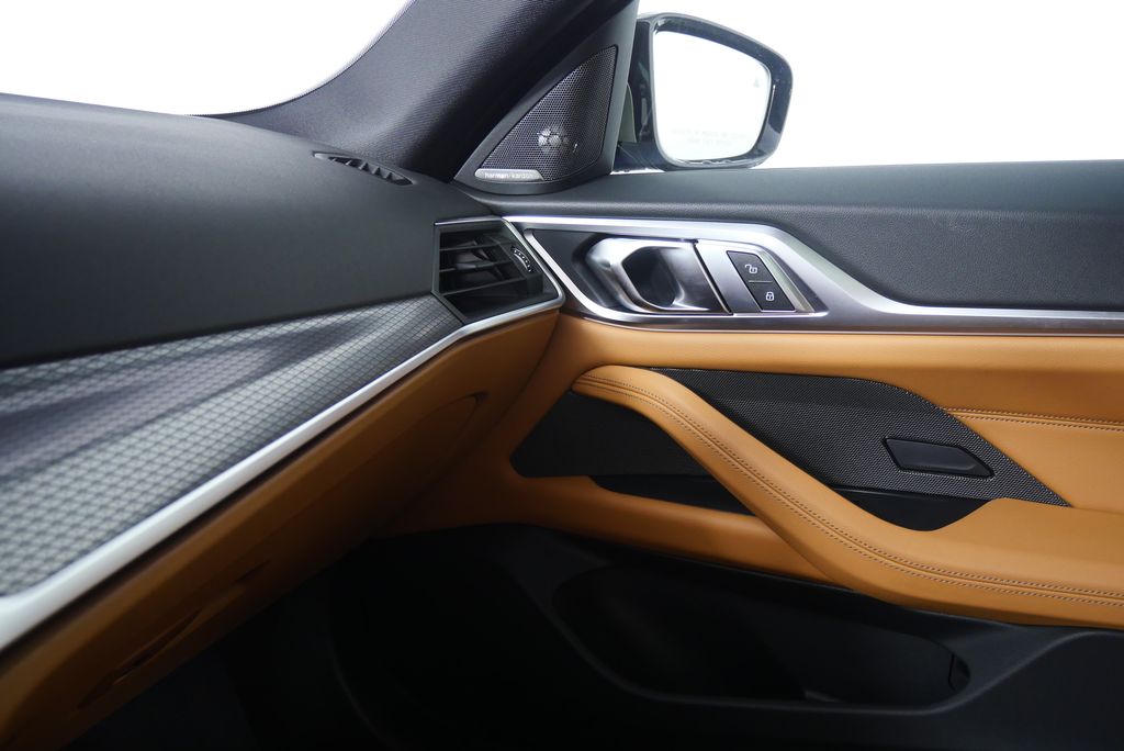 Thumbnail: 2024 BMW 4 Series - 30