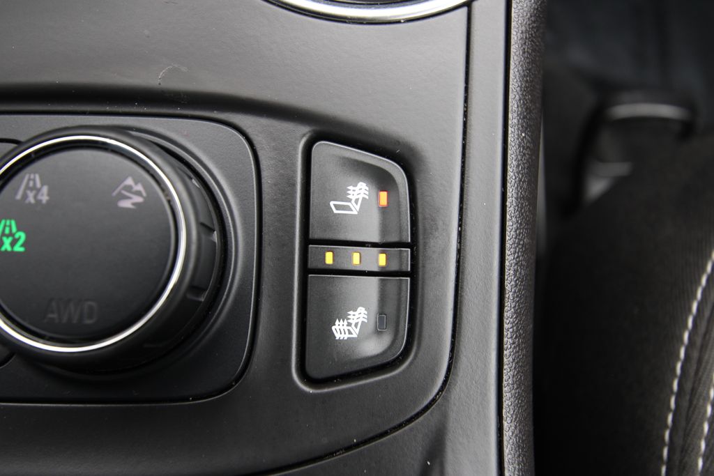 Used 2024 GMC Terrain SUV