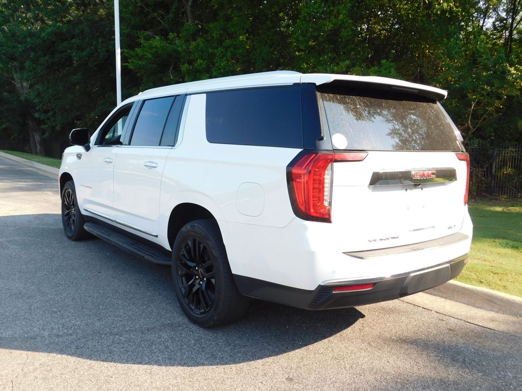 Thumbnail: 2021 GMC Yukon XL - 9
