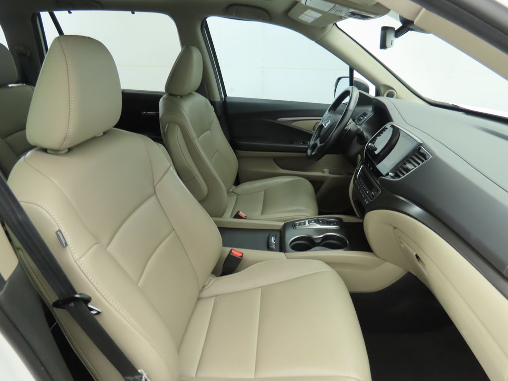 Thumbnail: 2021 Honda Pilot - 18