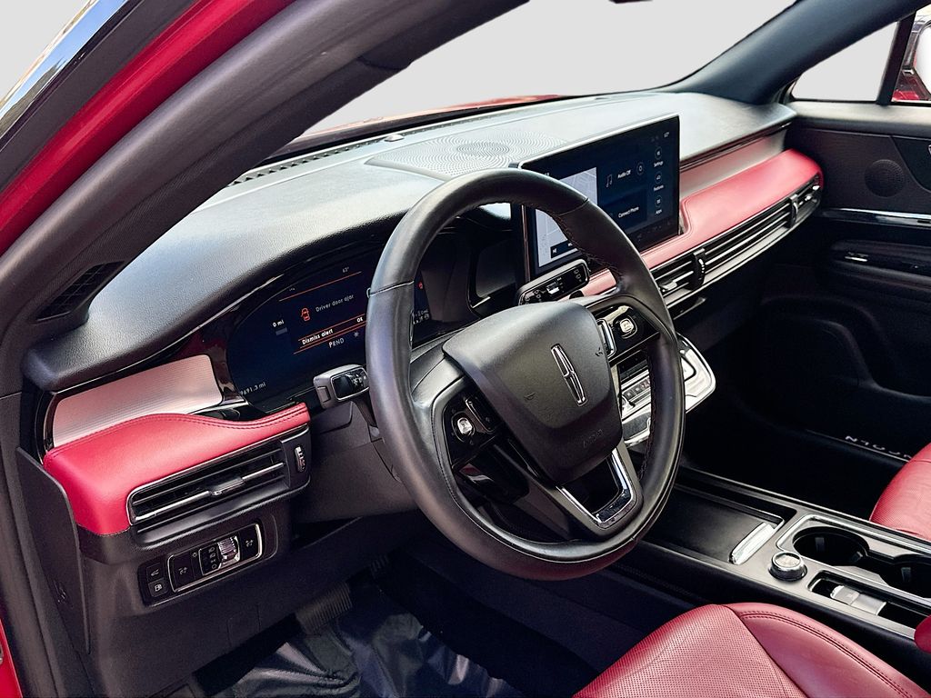 Used 2024 Red Lincoln Grand Touring image 9
