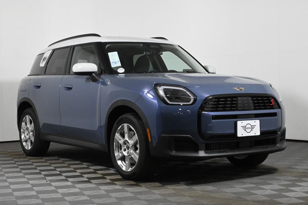 2025 MINI Cooper Countryman Base 9