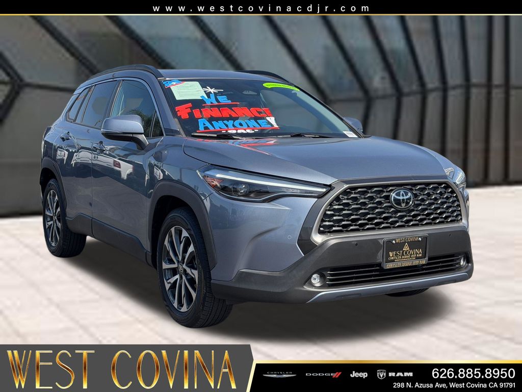 2023 Toyota Corolla Cross XLE FWD