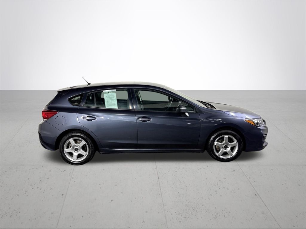 2017 Subaru Impreza 2.0i