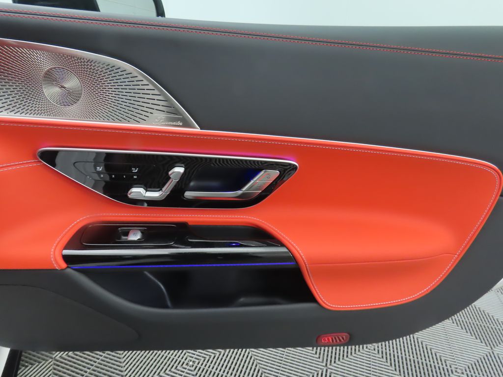 Thumbnail: 2026 Mercedes-Benz AMG GT - 25