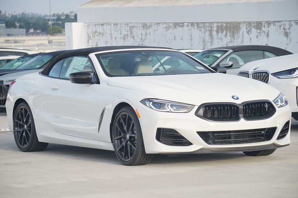 Thumbnail: 2026 BMW 8 Series - 4