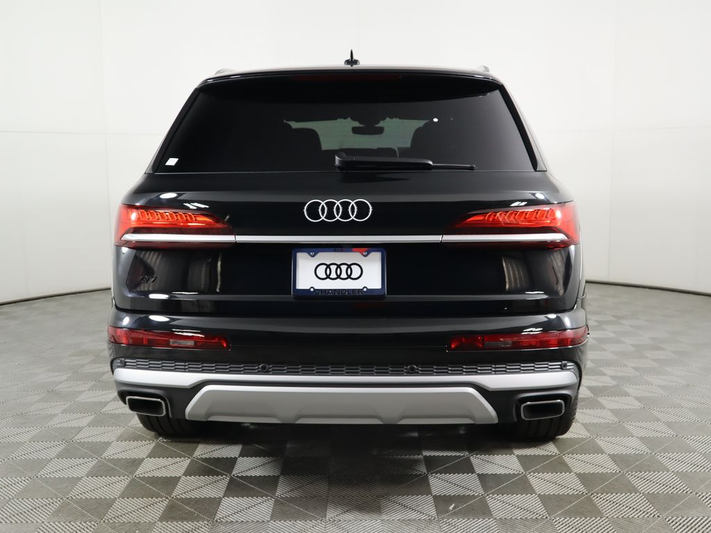 2025 Audi Q7  6