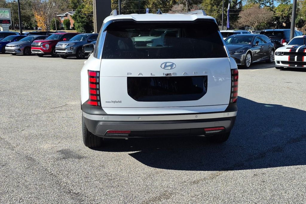 New 2026 White Hyundai Blue SEL Premium image 6