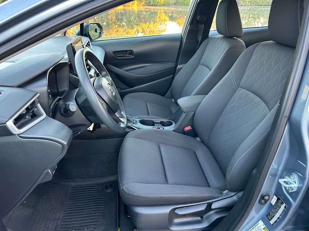 Thumbnail: 2025 Toyota Corolla - 14