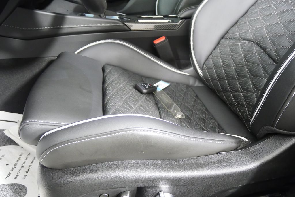 Thumbnail: 2023 Cadillac CT5 - 10