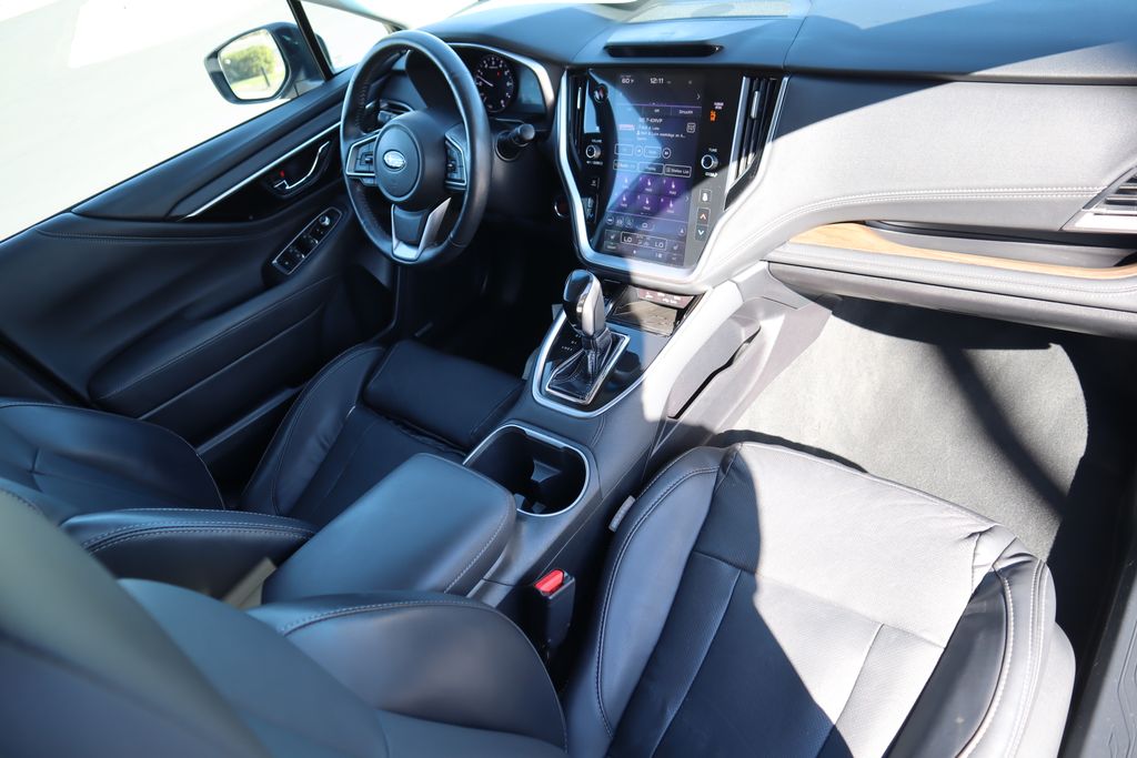 Thumbnail: 2022 Subaru Outback - 17